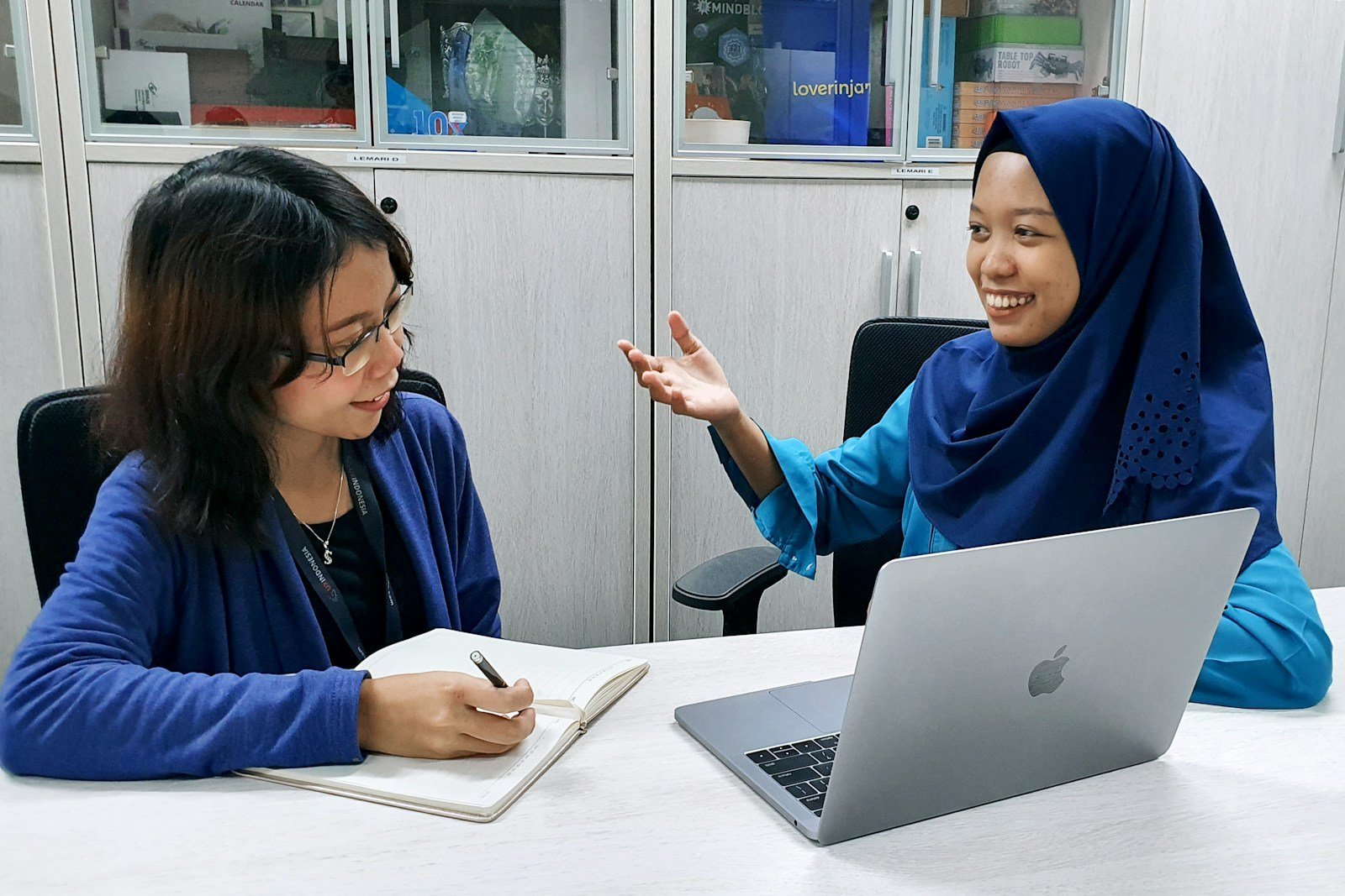 Researcher learning how to create a codebook for qualitative graduate research